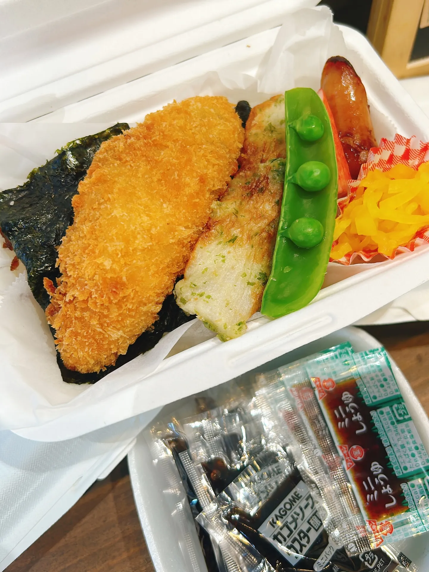 日替りはのり弁とキーマカレー弁当です!